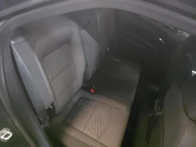 Used 2020 Chevrolet Equinox LT FWD image 15