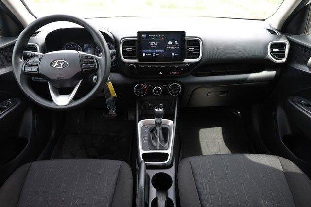 Used 2021 Hyundai Venue SE FWD image 18
