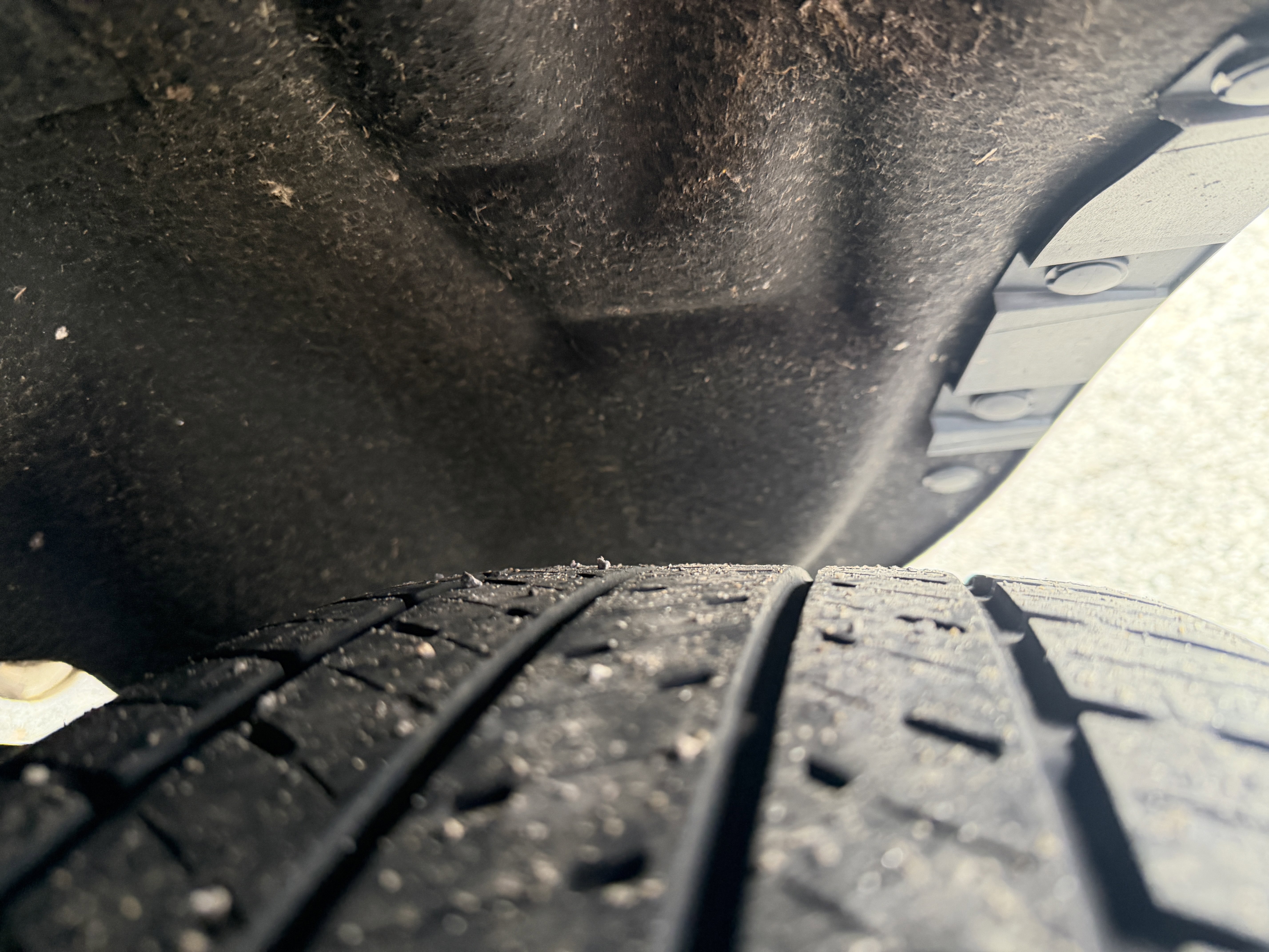 Used 2024 Ford Escape Platinum w/ Premium Technology Package image 9