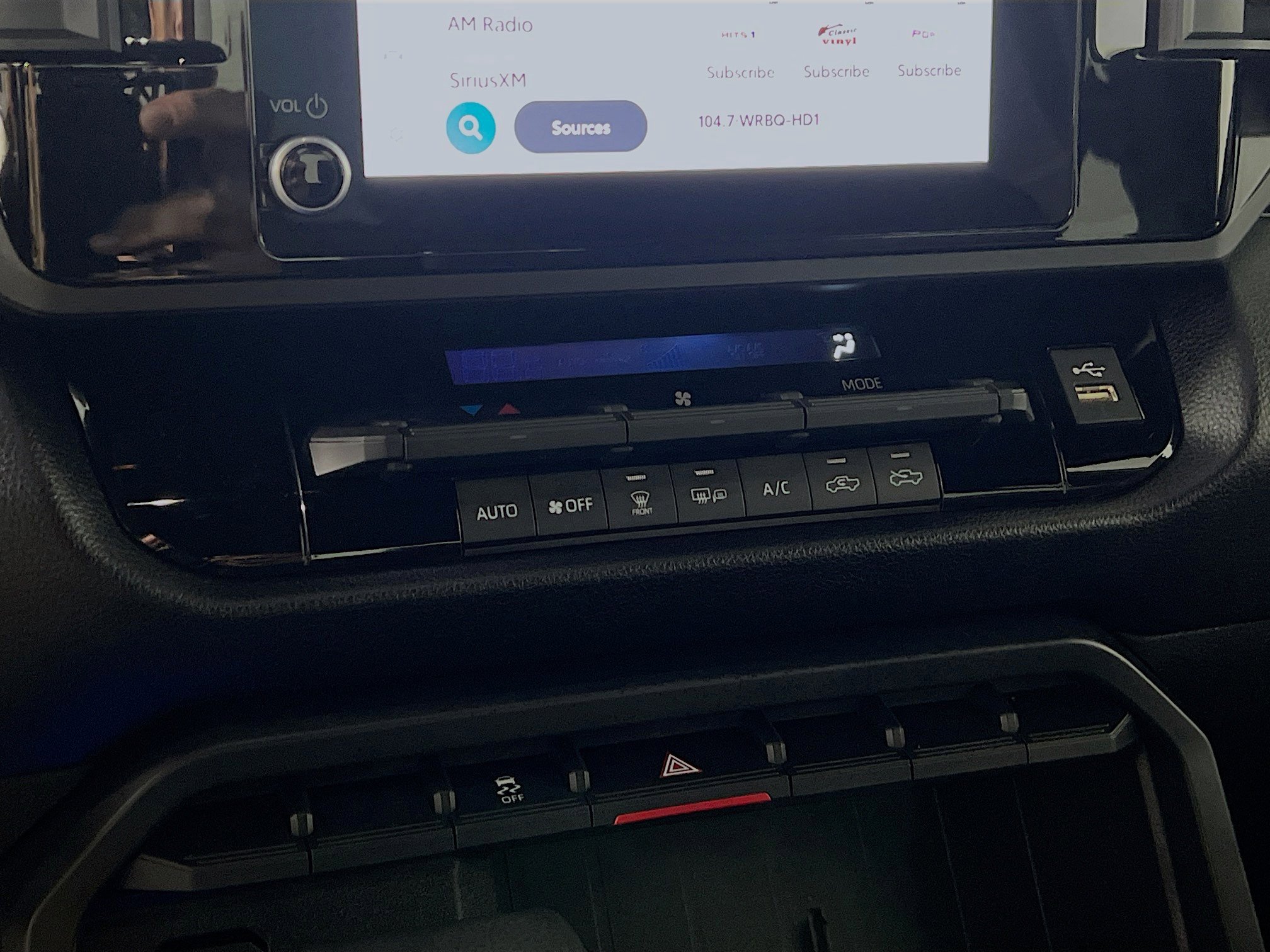 Used 2025 Toyota Tundra SR image 26