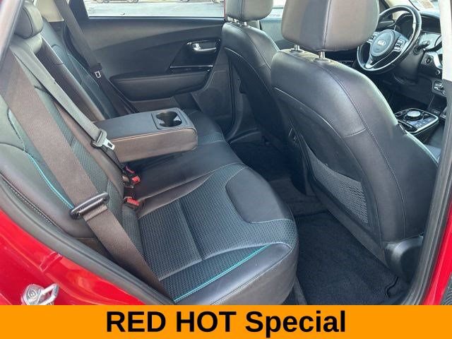 Used 2021 Kia Niro EX Premium w/ Cold Weather Package image 40