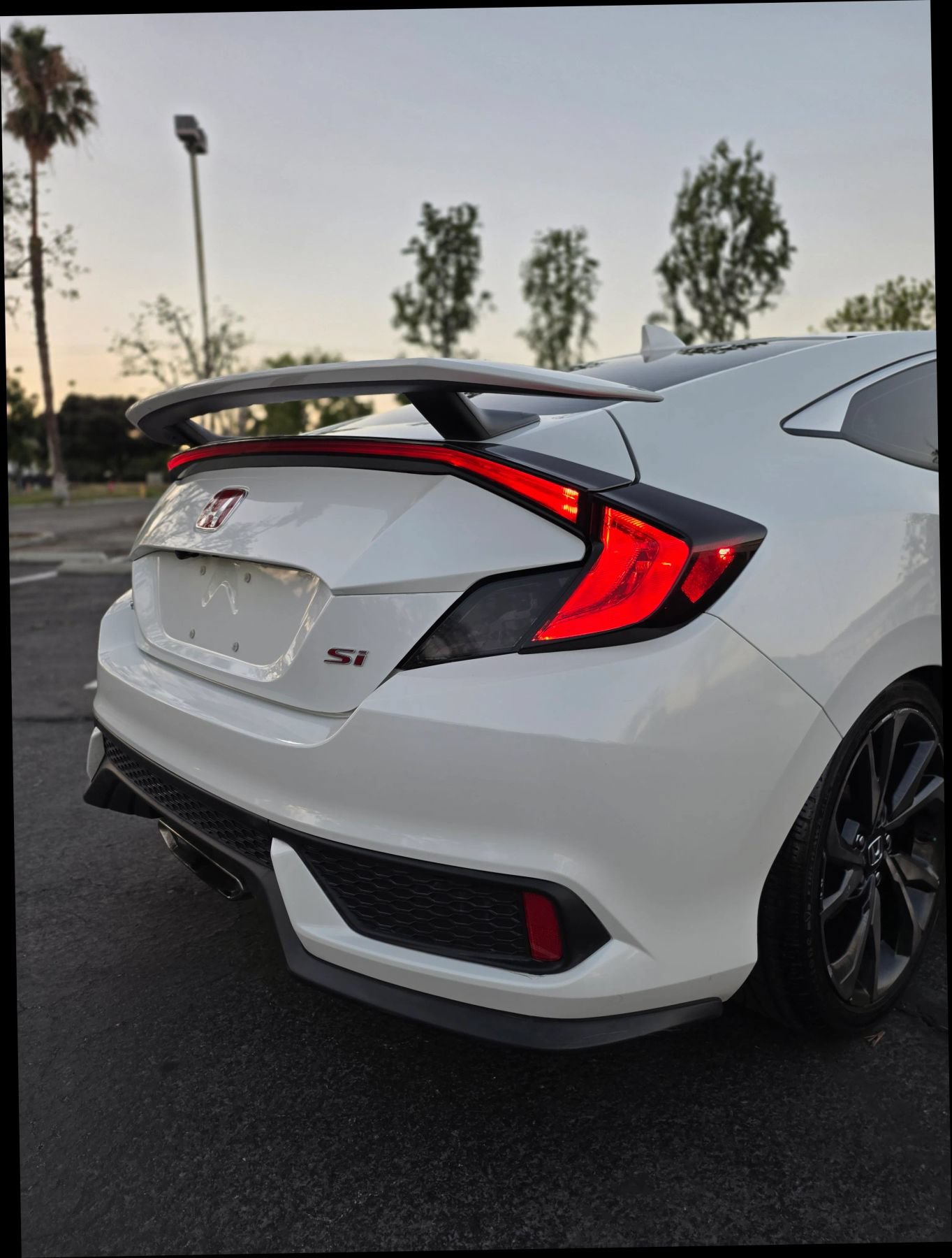 Used 2017 Honda Civic Si image 10