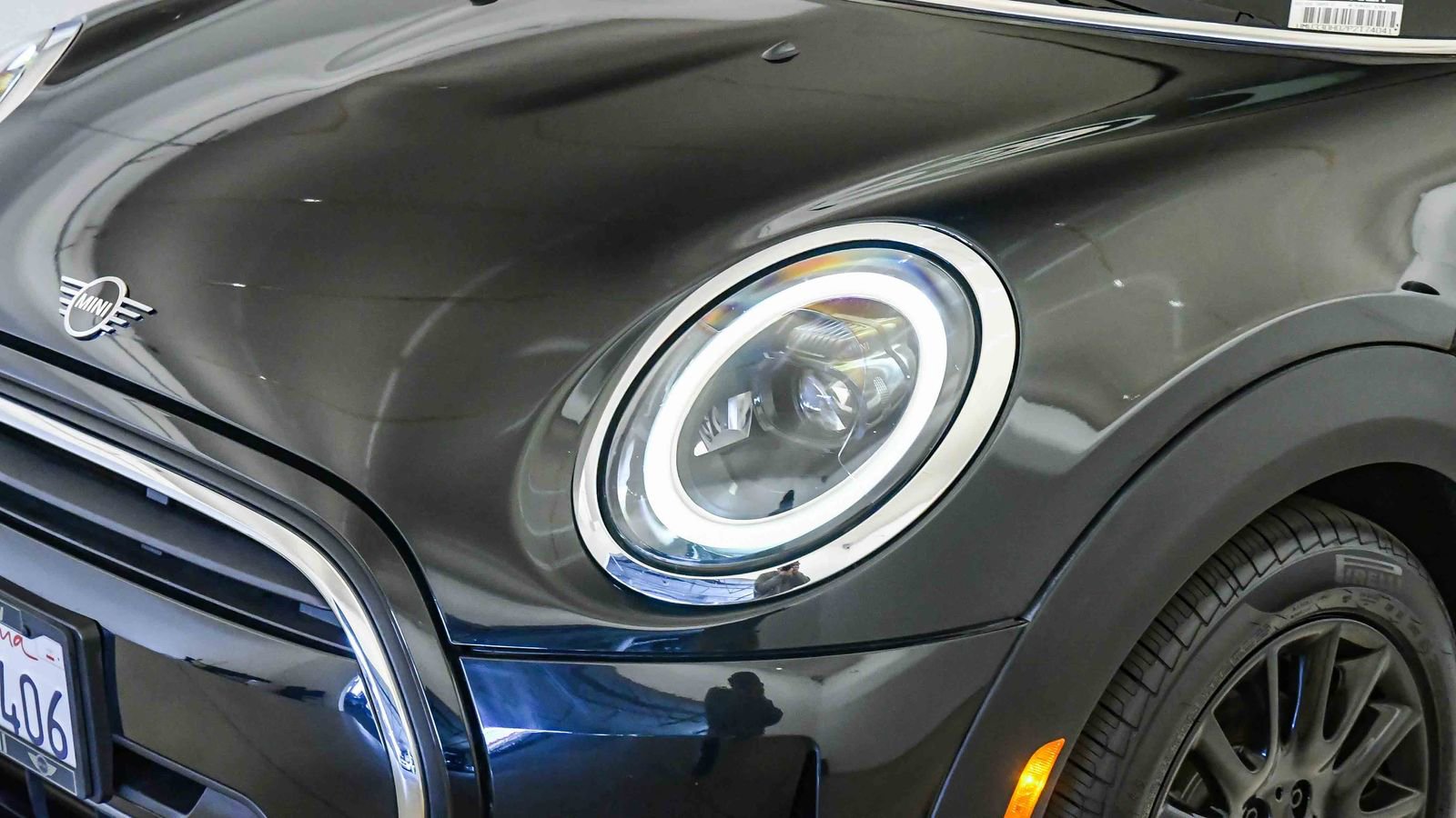 Certified 2023 MINI Cooper 2-Door Hardtop image 9