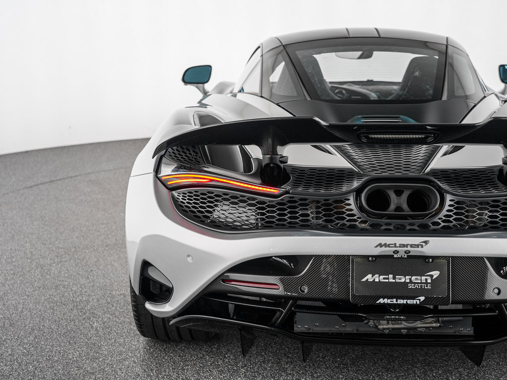 New 2027 McLaren 750S RWD image 42