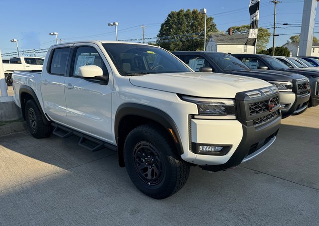 New 2025 Nissan Frontier PRO-4X image 1