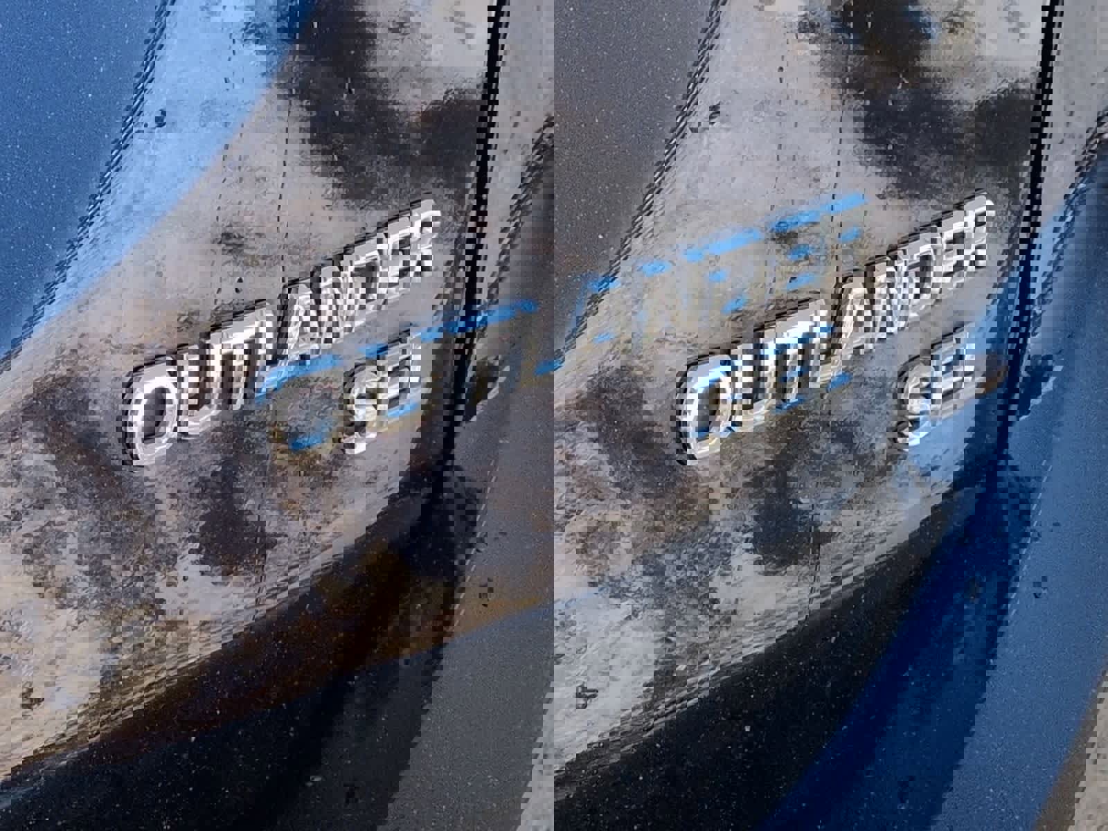 Used 2017 Mitsubishi Outlander SE image 13