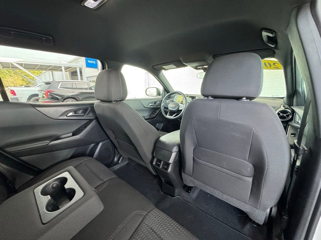 Used 2025 Chevrolet Equinox LT image 26