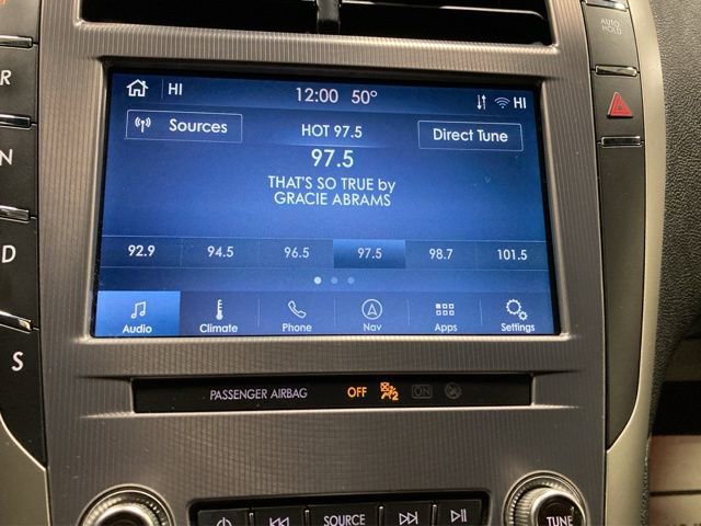 Used 2020 Lincoln MKZ w/ Convenience Package image 16