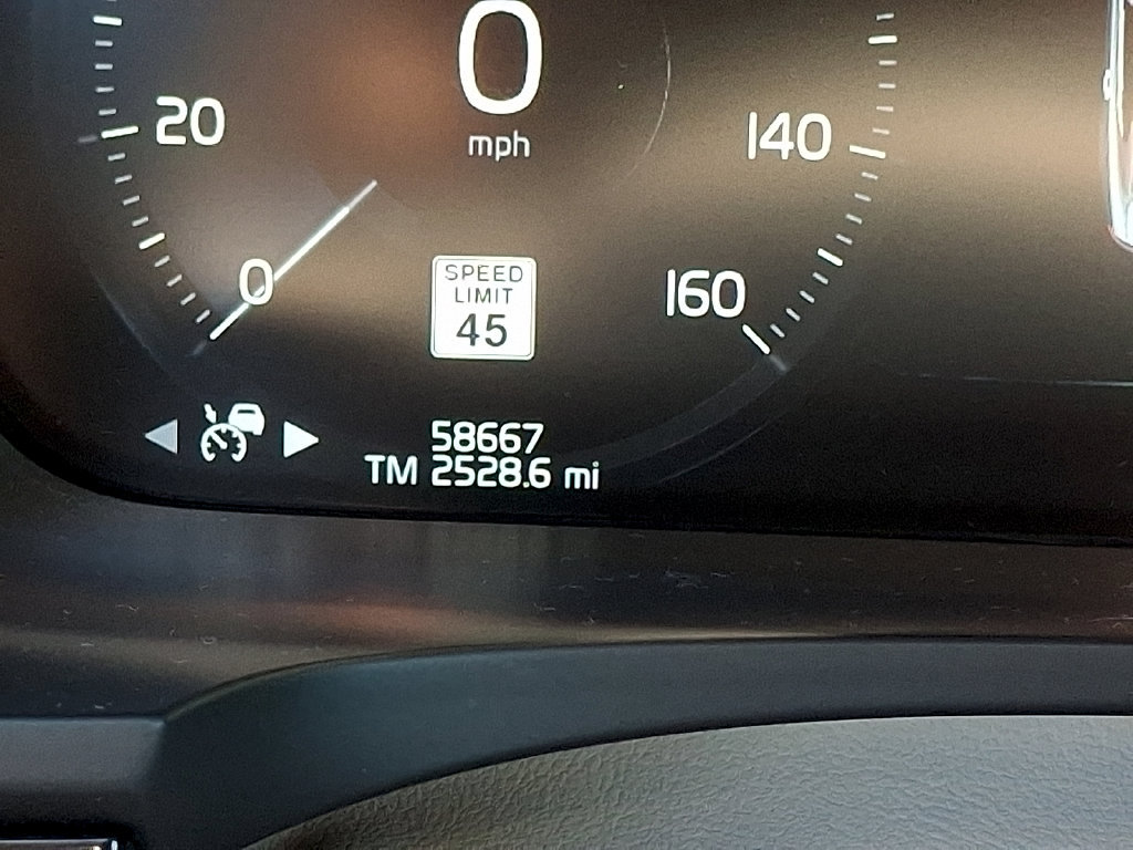 Used 2018 Volvo S90 T6 Momentum AWD/4WD image 16