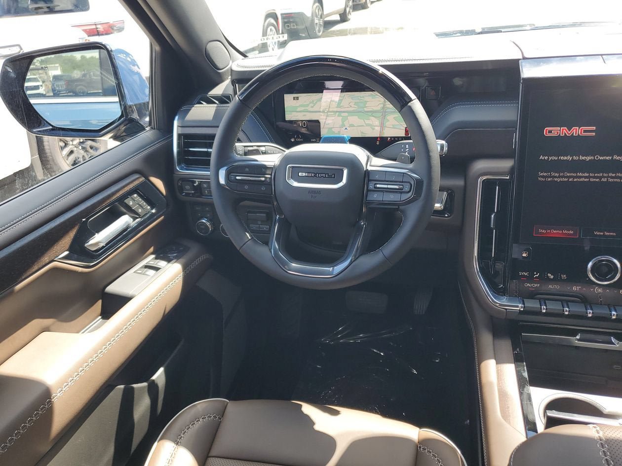 New 2026 GMC Yukon XL Denali Ultimate AWD/4WD image 13