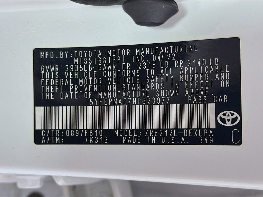 Used 2022 Toyota Corolla LE image 32