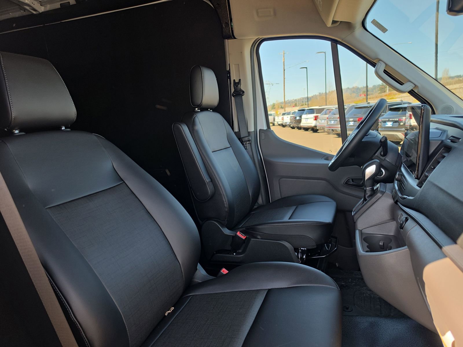 New 2026 Ford Transit 250 148 Medium Roof image 17