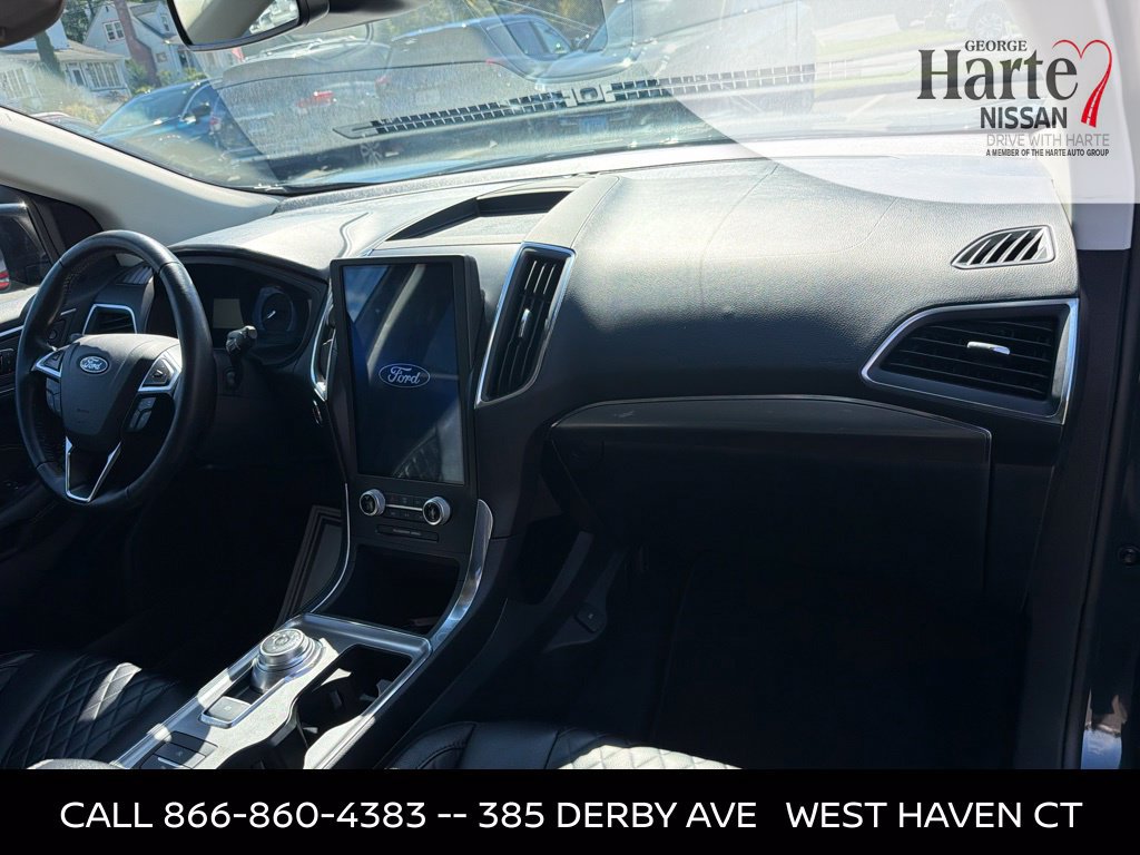 Used 2024 Ford Edge Titanium AWD/4WD image 32