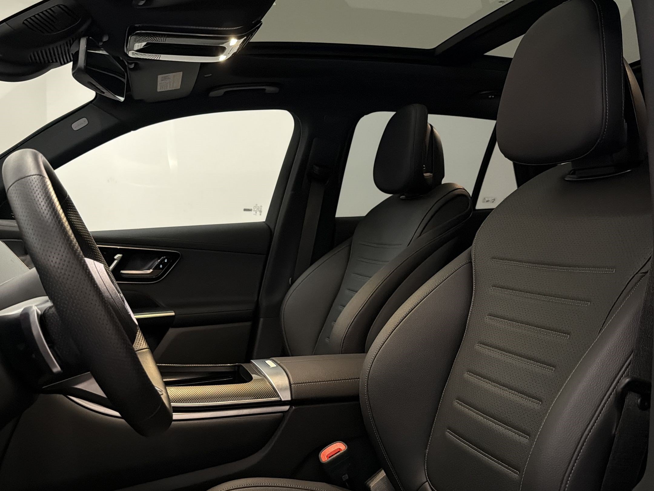 Certified 2026 Mercedes-Benz GLC 300 image 13