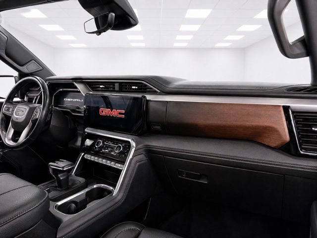 Certified 2023 GMC Sierra 1500 Denali w/ Denali Reserve Package AWD/4WD image 20