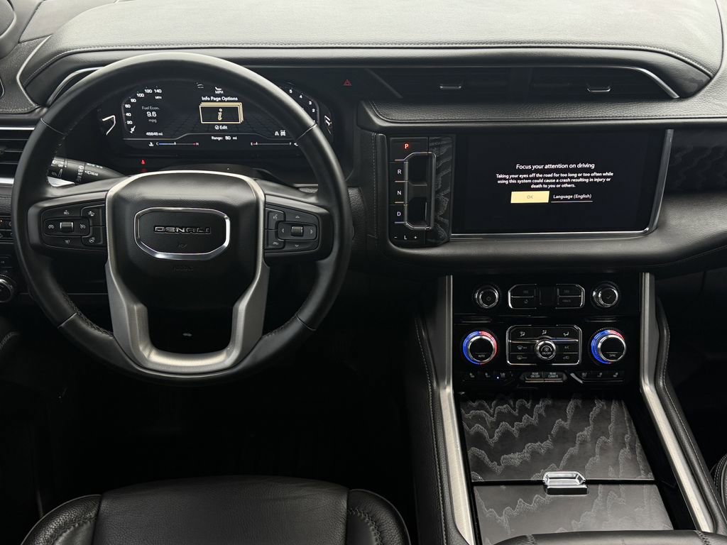 Used 2023 GMC Yukon Denali AWD/4WD image 12