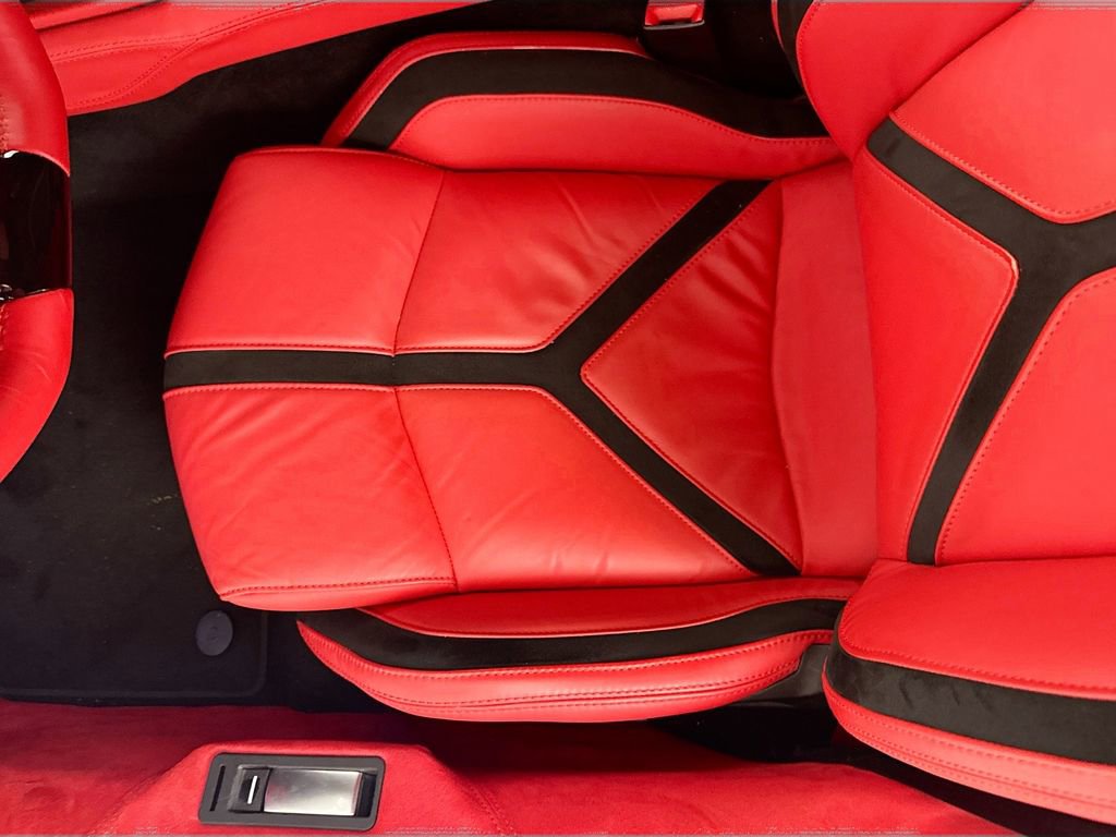 Used 2018 Lamborghini Aventador S image 20