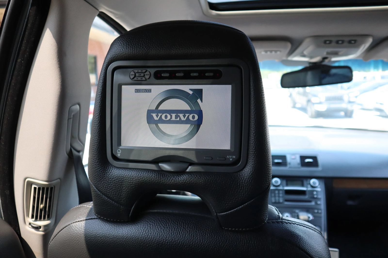 Used 2011 Volvo XC90 3.2 FWD image 32