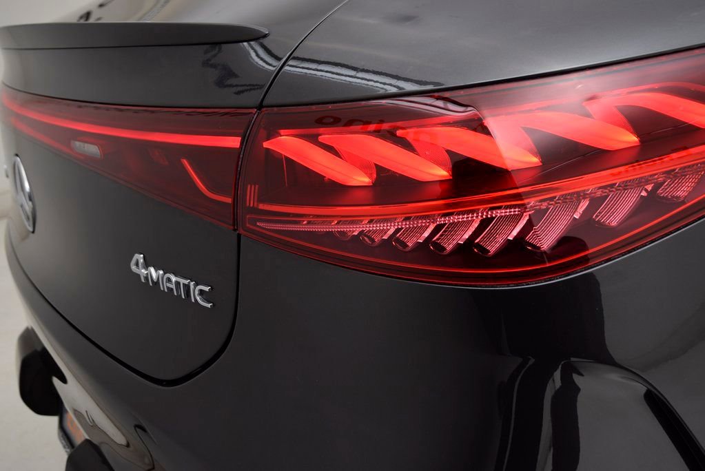 Certified 2023 Mercedes-Benz EQS 580 4MATIC Sedan image 14