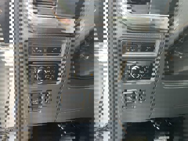 Used 2023 Ford F150 Lariat w/ Trailer Tow Package image 42