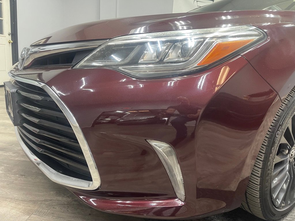 Used 2016 Toyota Avalon Touring image 18