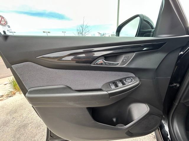 Used 2025 Chevrolet TrailBlazer LT AWD/4WD image 10