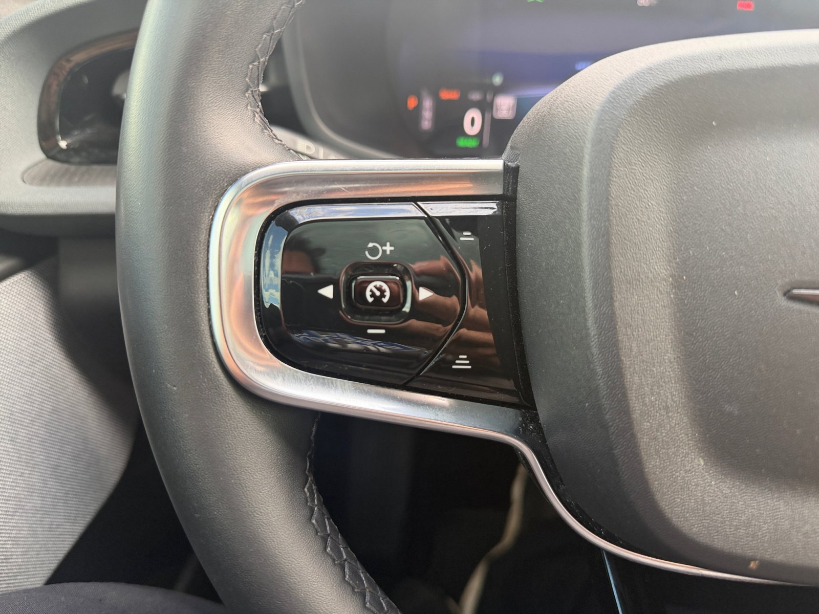 Used 2023 Polestar Polestar 2 w/ Pilot Pack FWD image 19