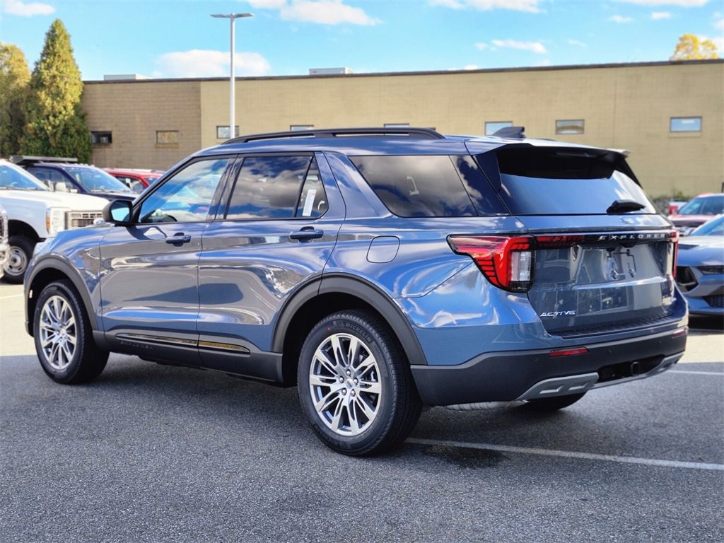 New 2026 Ford Explorer Active image 3