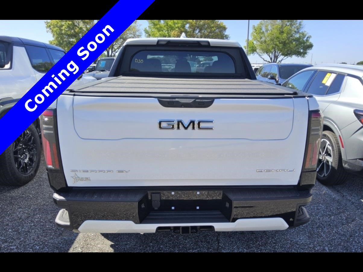 Used 2025 GMC Sierra EV Denali AWD/4WD image 7