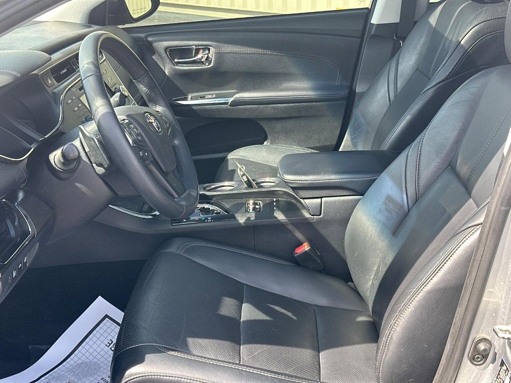 Used 2017 Toyota Avalon Limited w/ All Weather Liner Package image 18