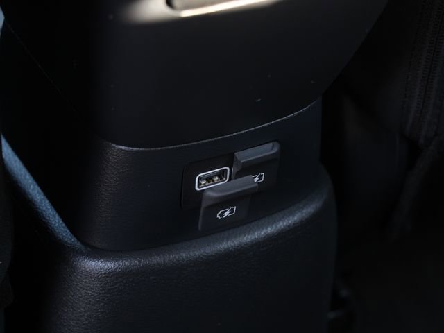 Certified 2025 Nissan Kicks Play S FWD image 27