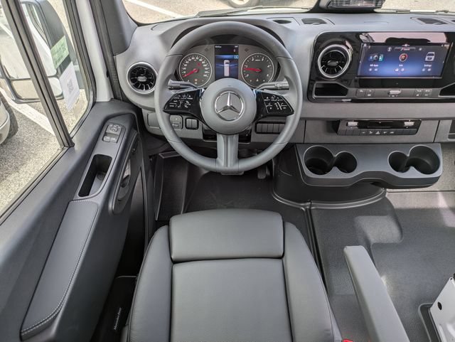 New 2026 Mercedes-Benz Sprinter 2500 image 18