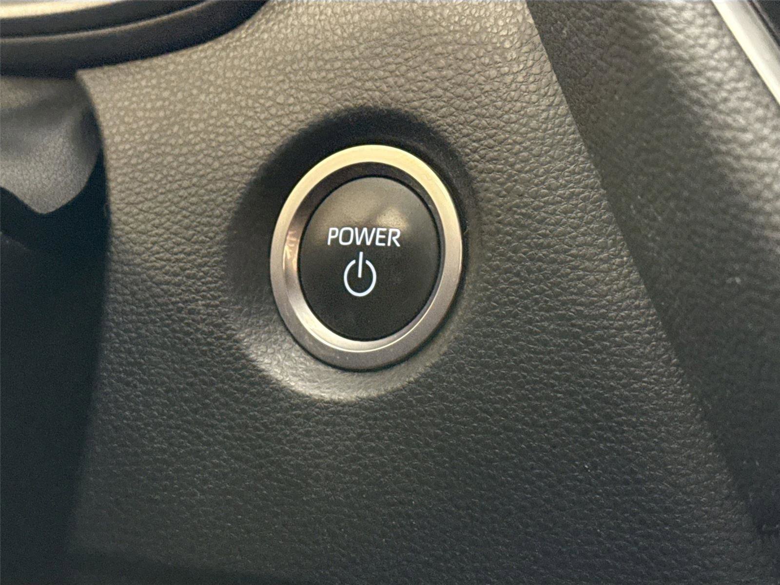 Certified 2024 Toyota Corolla SE image 18