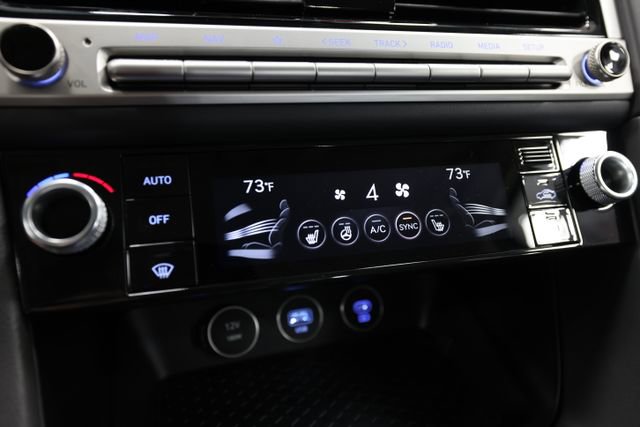 Used 2026 Genesis G70 2.5T AWD/4WD image 24