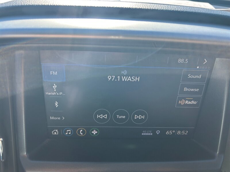 Used 2020 Chevrolet Colorado LT w/ LT Convenience Package AWD/4WD image 13