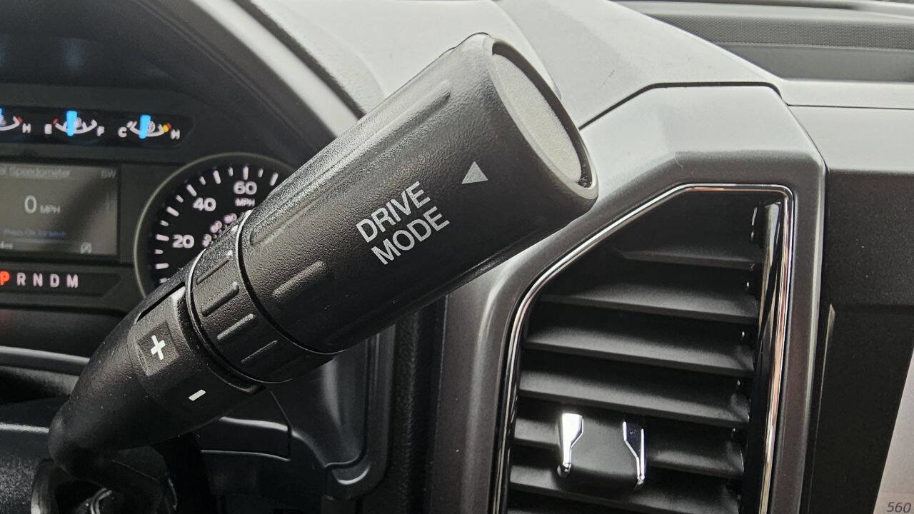 Used 2020 Ford F150 XLT w/ Equipment Group 302A Luxury image 9