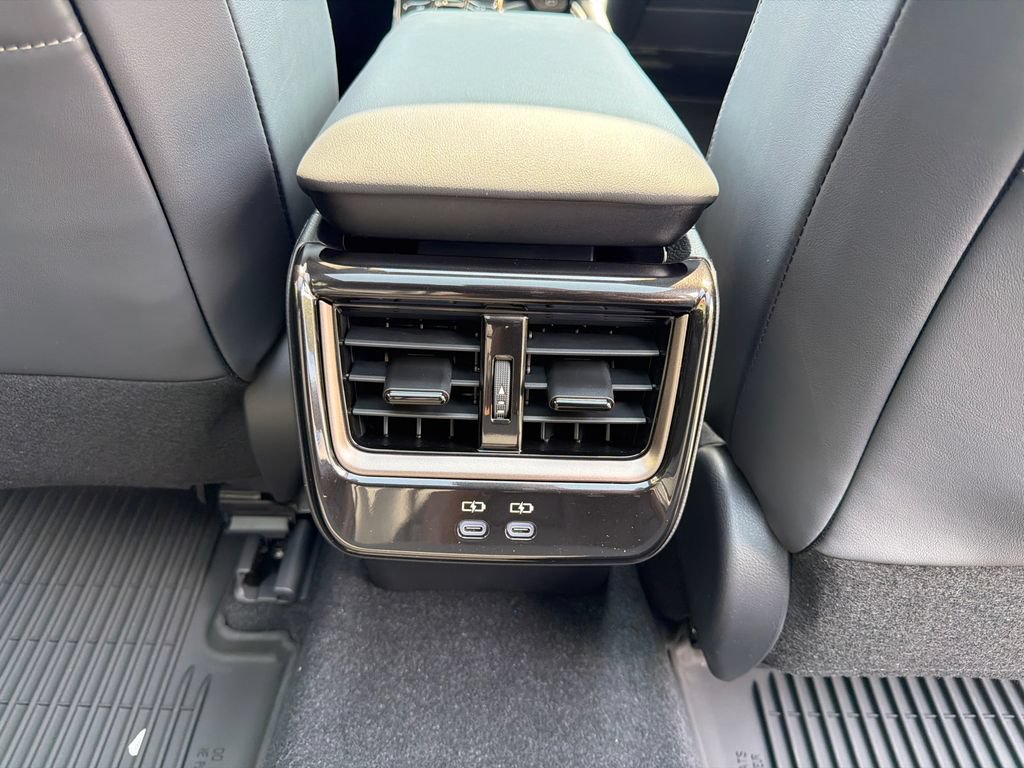 New 2026 Toyota Crown Signia w/ Advanced Technology Package AWD/4WD image 27