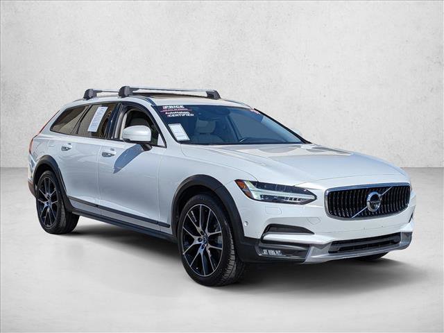 Used 2017 Volvo V90 T6 Cross Country video 2