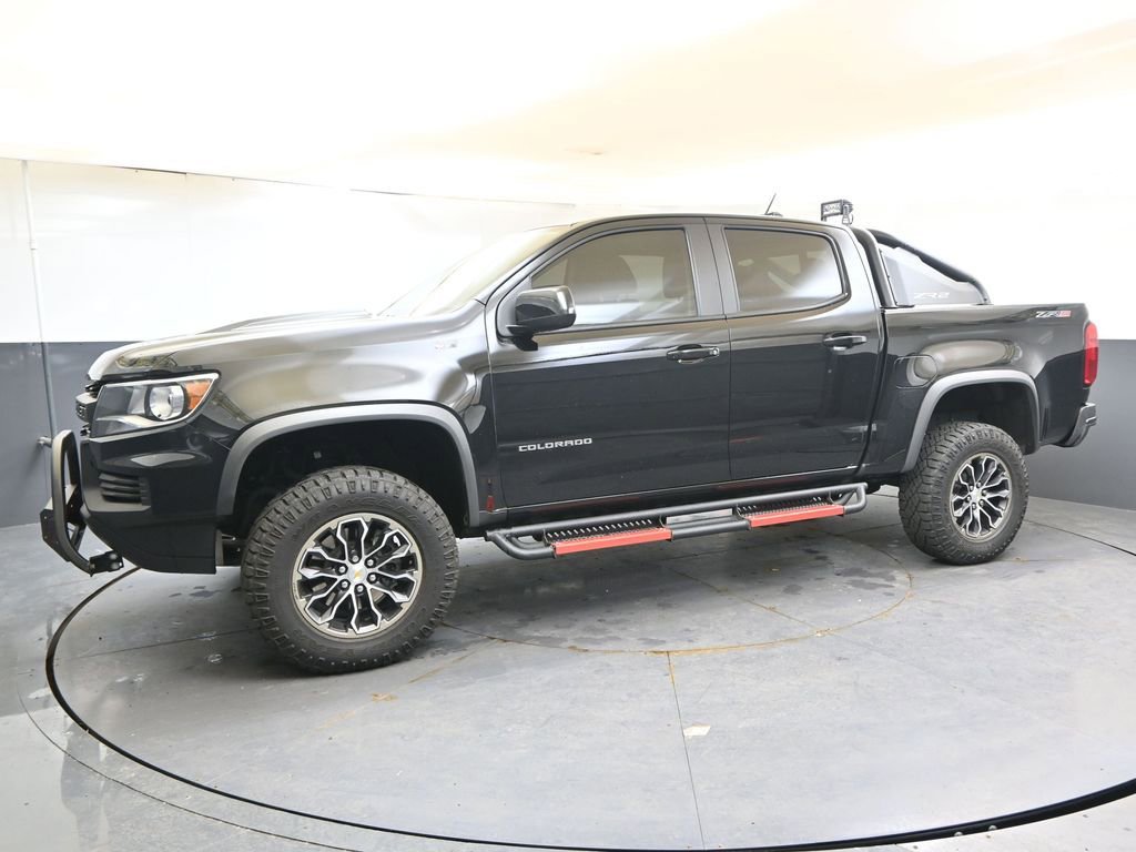 Used 2022 Chevrolet Colorado ZR2 AWD/4WD image 2