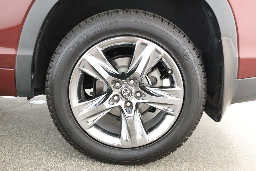 Used 2019 Toyota Highlander Limited Platinum image 7