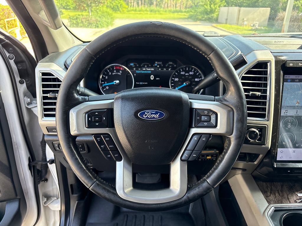Used 2017 Ford F250 Lariat w/ Lariat Ultimate Package AWD/4WD image 17