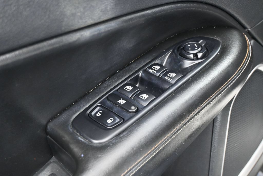 Used 2020 Jeep Compass Latitude FWD image 14
