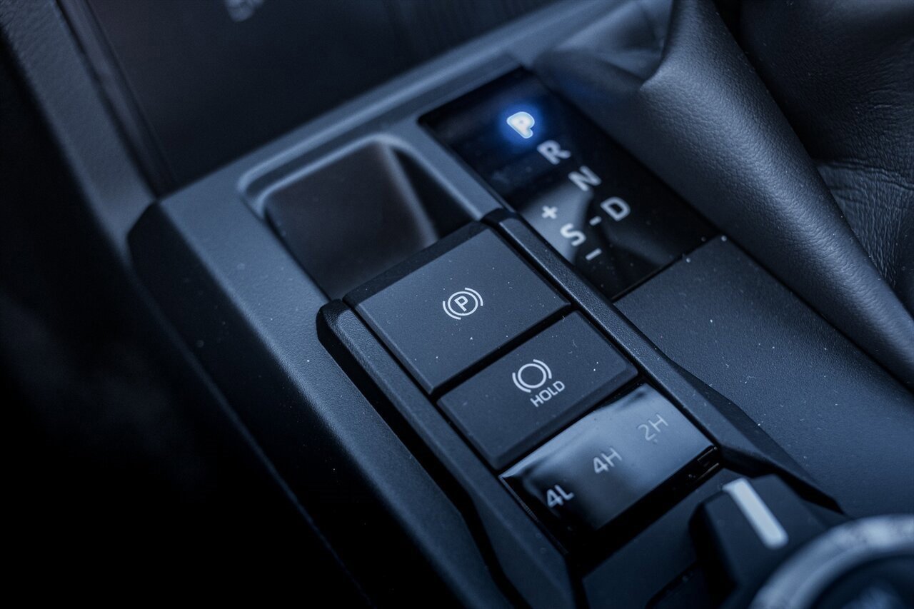 Used 2025 Toyota 4Runner TRD Off-Road Premium image 31