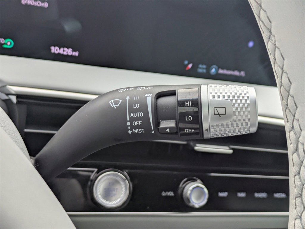 Used 2026 Genesis Electrified GV70 Advanced image 33