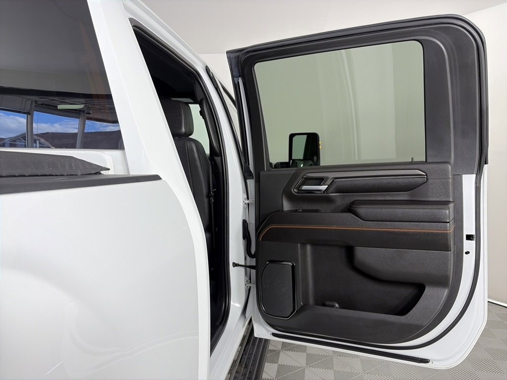 Used 2024 GMC Sierra 3500 AT4 w/ Technology Package image 28