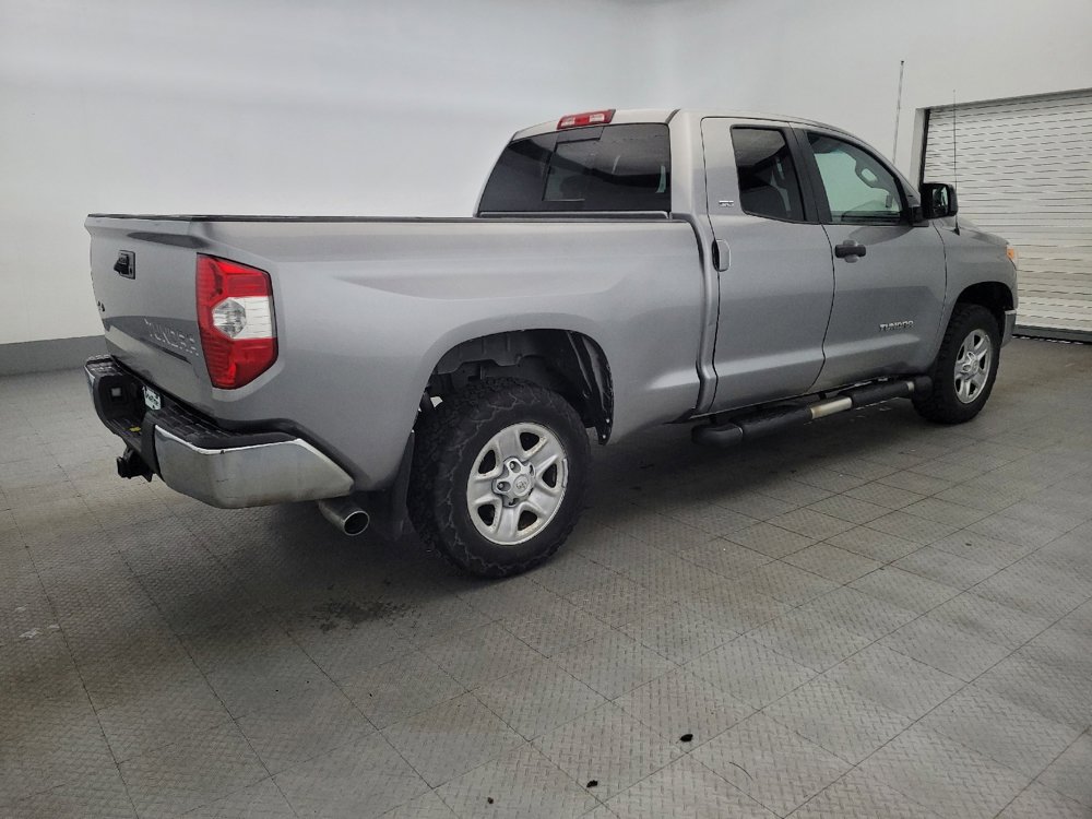 Used 2015 Toyota Tundra SR5 AWD/4WD image 10
