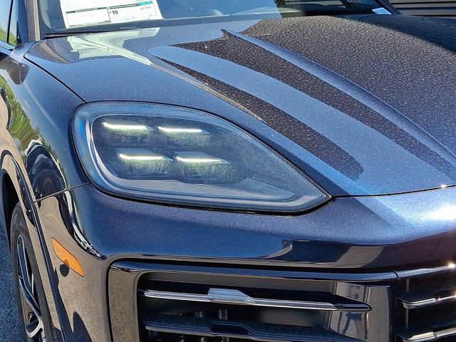 New 2026 Porsche Cayenne AWD/4WD image 11