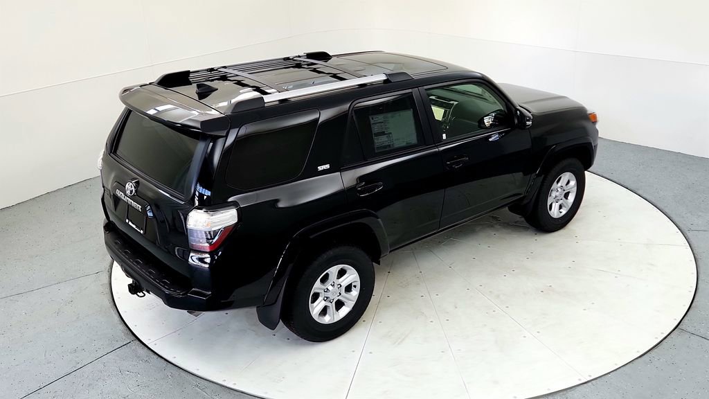 Certified 2023 Toyota 4Runner SR5 Premium w/ Moonroof Package AWD/4WD image 19