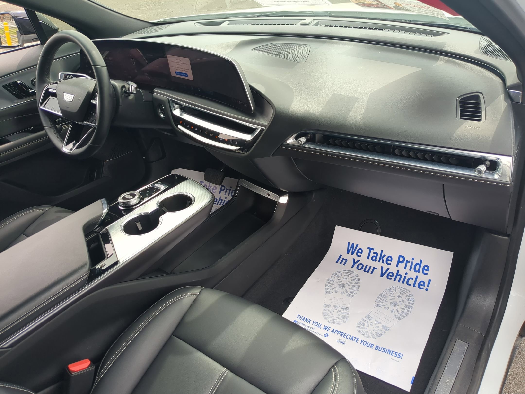 Used 2024 Cadillac Lyriq Tech w/ LPO, Floor Liner Package RWD image 29
