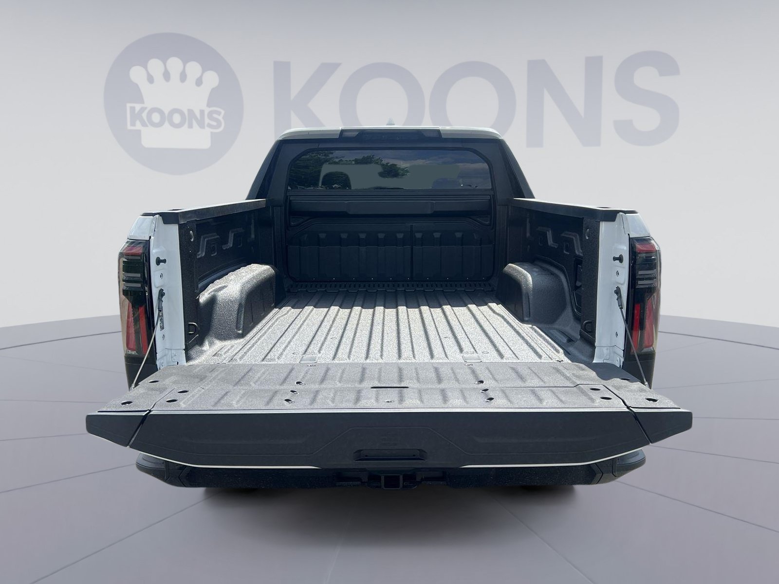 New 2026 GMC Sierra EV Elevation w/ Premium Package AWD/4WD image 22